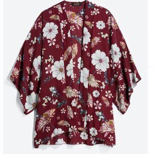 EUC Renee C Addilyn Kimono Size Medium Women Red Burgundy Shawl Floral Vacation